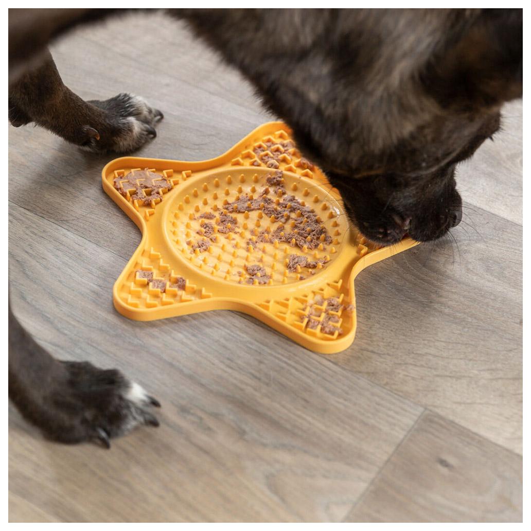 Trixie - Placa Lick’n’Snack em Silicone Estrela