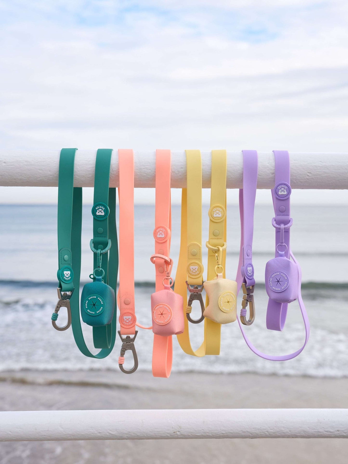 Dukier - Dispensador Waterproof Coral